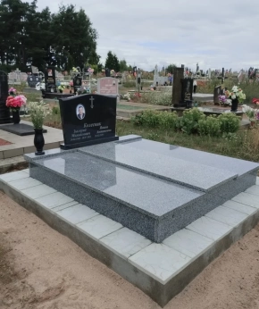 Памятник двойной 97